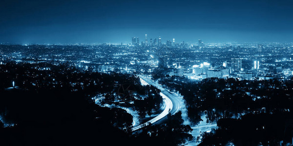 洛杉矶晚上和城市图片