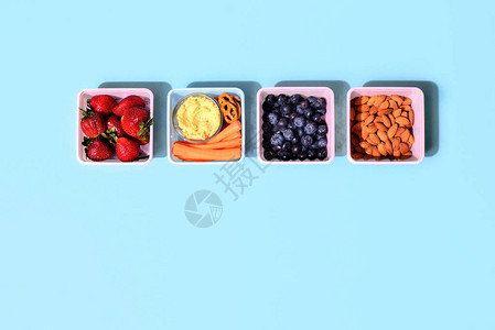 平铺健康食品午餐盒概念文本空图片