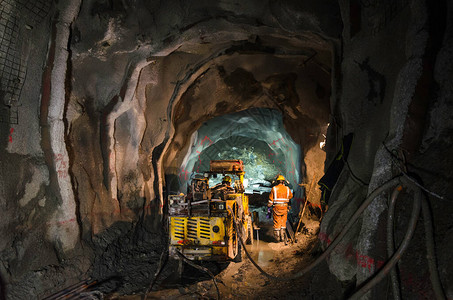 地下矿山采矿机煤金银背景图片