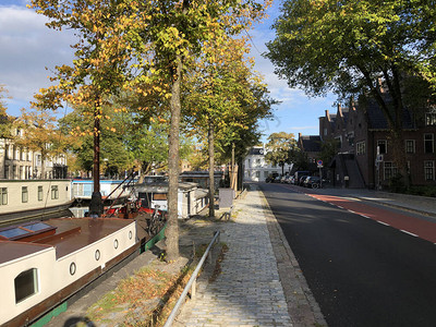 荷兰格罗宁根的秋天图片