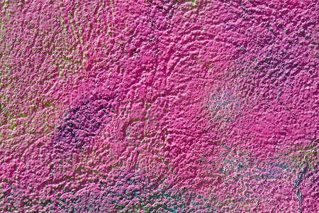 粉红油漆的旧气象混凝土腐蚀墙壁纹理对图片