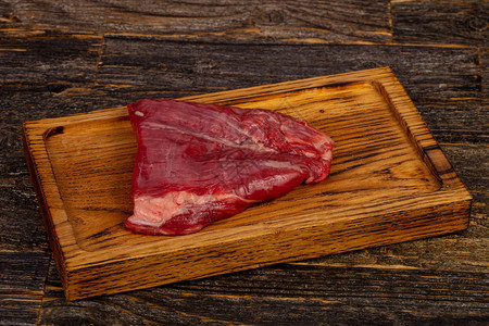 生牛肉腩排黑安格斯图片