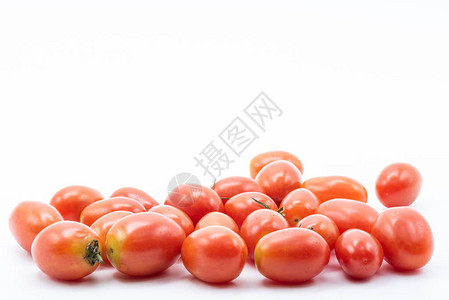 白色背景中的红番茄有机食品背景图片