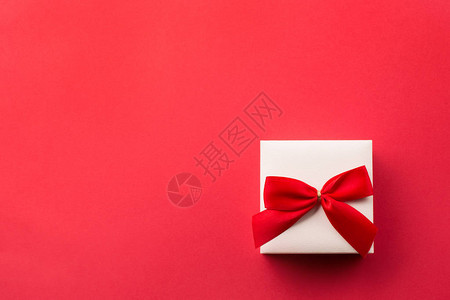 庆祝和节日组成情人节圣诞节生日或红色和背景的结婚图片