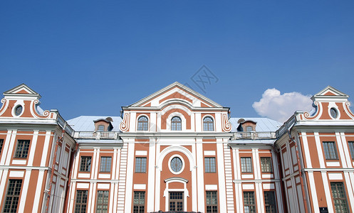 圣彼得堡豪华别墅的外观图片
