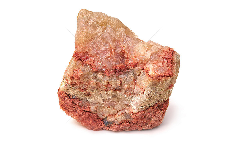 天然晶状岩盐白底孤立的石灰色土层图片