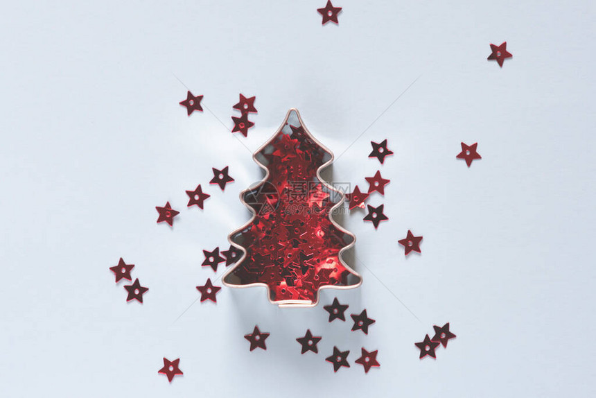 圣诞树形状饼干剪切机红星面纸条印在蓝色图片