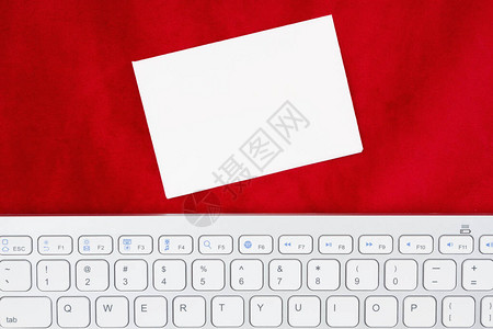灰色键盘空白贺卡红色复制您技图片