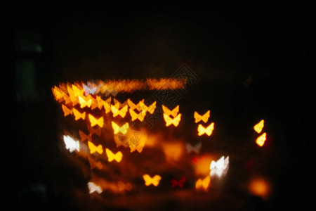 多色布基蝴蝶形状夜图片