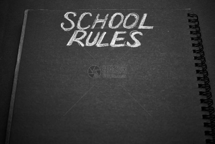 学校规则的字词写在空白的注纸上空白的图片