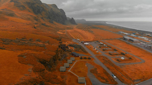 从冰岛无人驾驶飞机上空中观察维克一号Myr图片