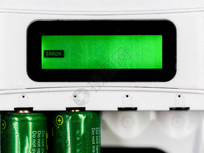 电池充电过程带电池指示器的绿屏电图片