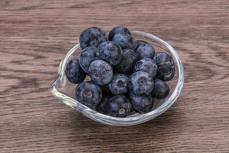 鲜甜又多汁的蓝莓图片
