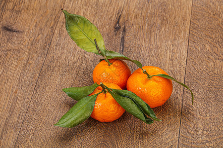 成熟的橘子图片