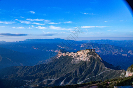MiradorCuatroPalos的大山图片