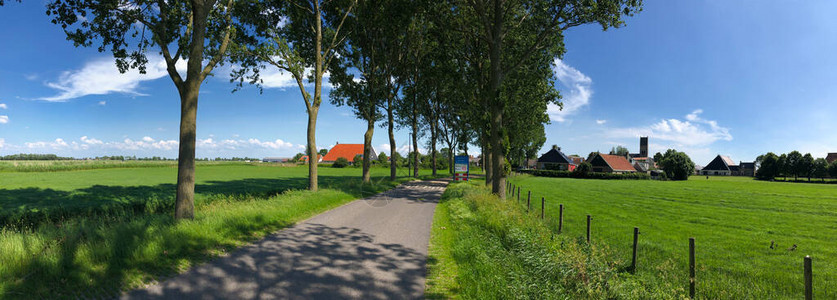 荷兰弗里斯兰施拉德村全景图片
