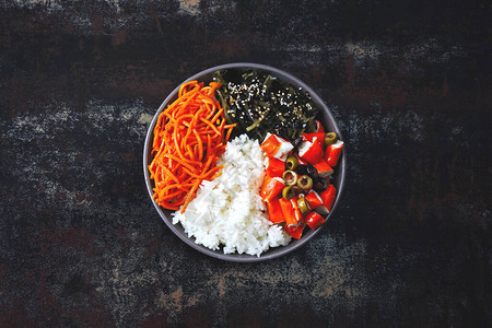 维加大碗加海甘蓝和胡萝卜蔬菜碗大米丰富多图片
