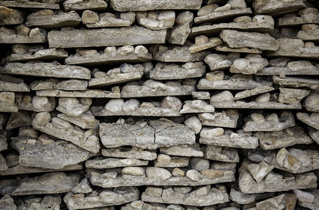 石头和鹅卵石背景堆积的石头细节图片