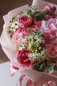 粉红花束玫瑰花Hydrange图片