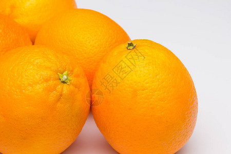 橘子的果实是在冬天生产的图片