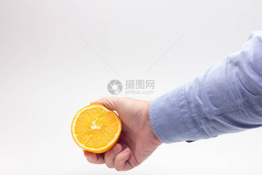橙子是一种适合成年人的体积的水果图片