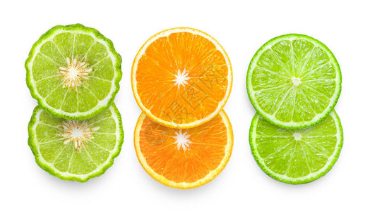 橙色石灰佛手柑或卡菲尔切片隔离在白色背景图片