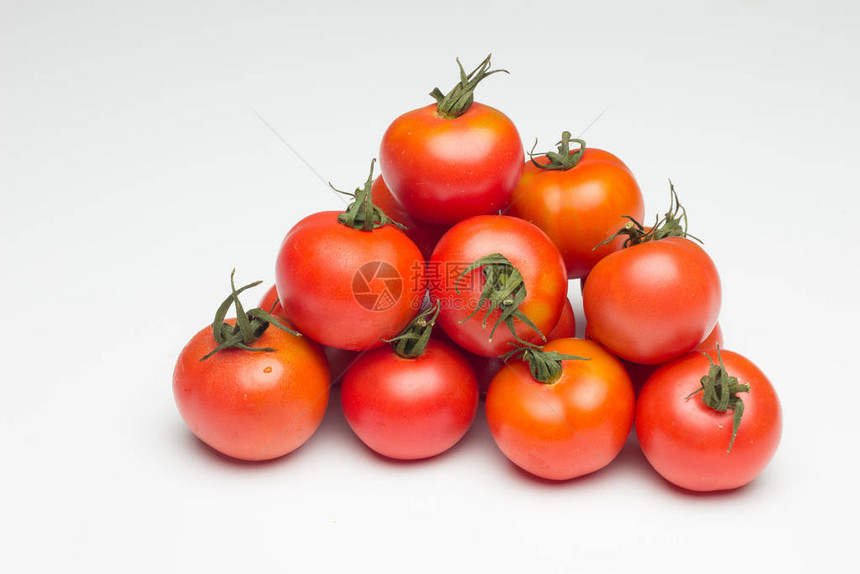 番茄是一种物产丰富的水果图片