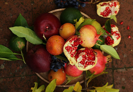 健康饮食的有机天然水果图片