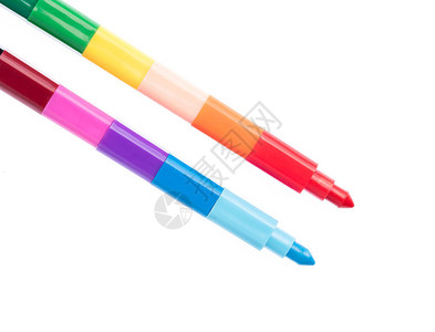 彩色铅笔多彩的蜡笔长由白背景上隔图片
