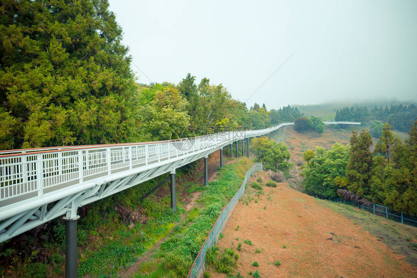 位于南图县雷奈镇的青京农场路图片