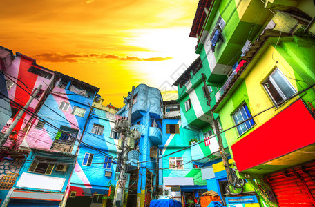 巴西里约热内卢Favela的多彩图片