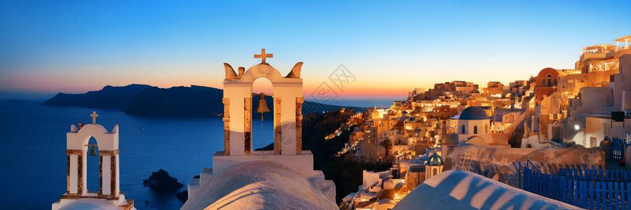 圣托里尼天线在晚上希腊有图片