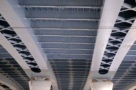 VI基础部分汽车桥通道间段金属结构的元素部分设计图片