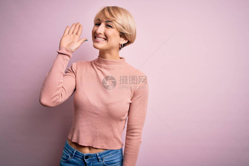 金发短的年轻金发女子图片