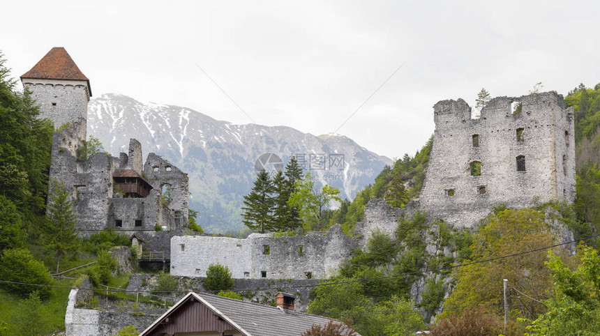 卡门城堡废墟斯洛文尼亚图片