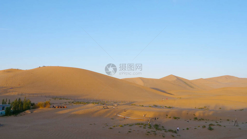 邓港甘肃沙漠景色美图片