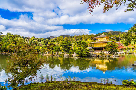 美丽的金阁寺庙京都日本图片
