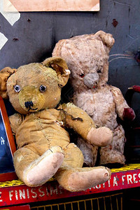 古代市场一对玩具泰迪背景图片