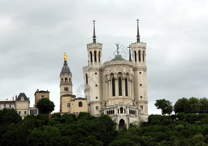 法国里昂富维耶圣母大教堂景观图片