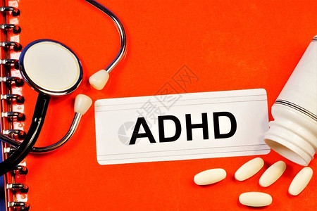 ADDHD注意力缺乏超动疾病是一种从童年开始的神经和行图片