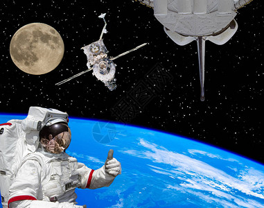 宇航员对近月球附近的宇宙飞船给予指尖美国航天局提供的这图片