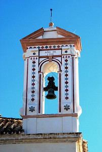 第十八世纪教堂钟楼图片