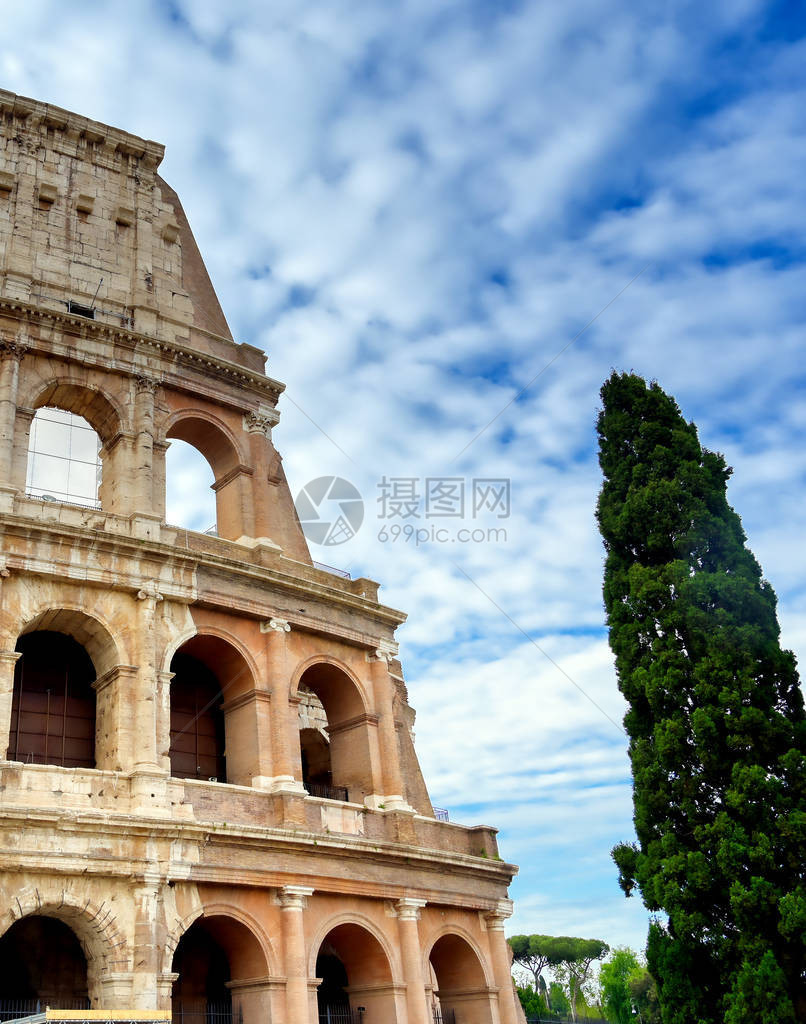 罗马斗兽场位于意大利罗马图片