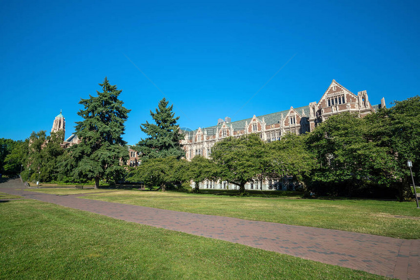 西雅图华盛顿大学旧建筑景观图片