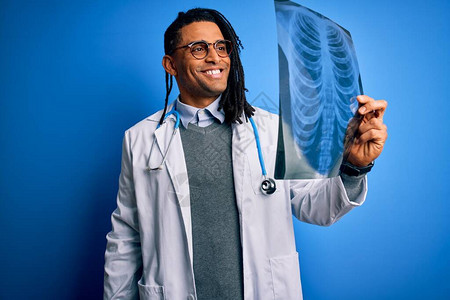 年轻的非洲裔美国黑人医生图片