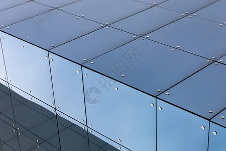 现代建筑外观玻璃表面对图片