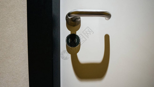 现代旅馆办公室的金属门与无线RFID密钥操作器安图片