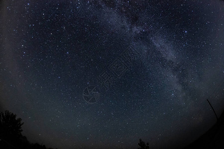 夏日夜晚蓝天与星的照片图片