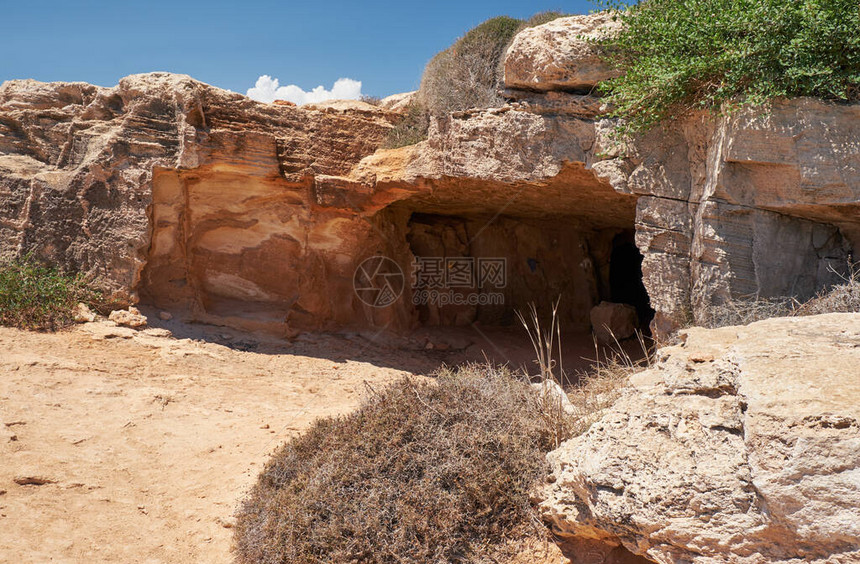 独眼巨人洞穴的入口图片