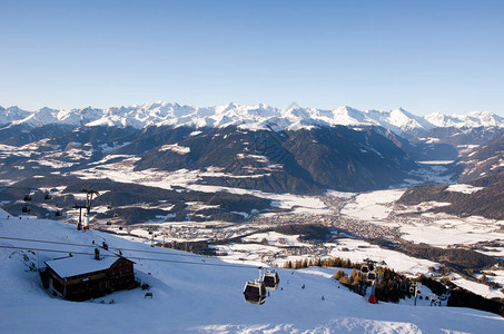 意大利阿尔卑斯山的美图片